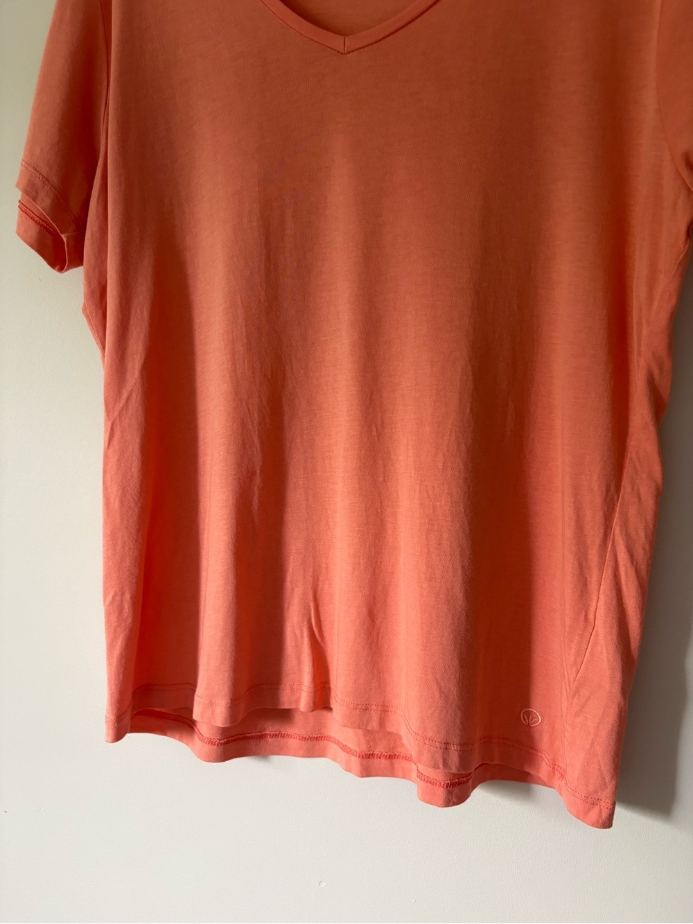 Cream Denmark Coral Peach V-Neck Cotton Modal Blend Tee - XL - Picture 3 of 7